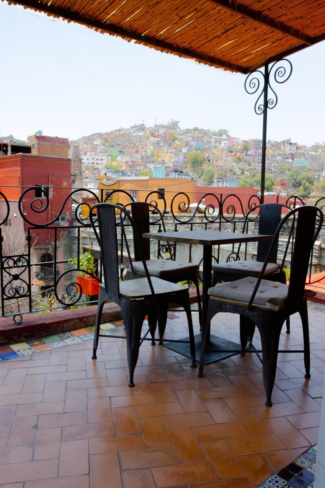 Las Cuatro Puertas Guanajuato Esterno foto
